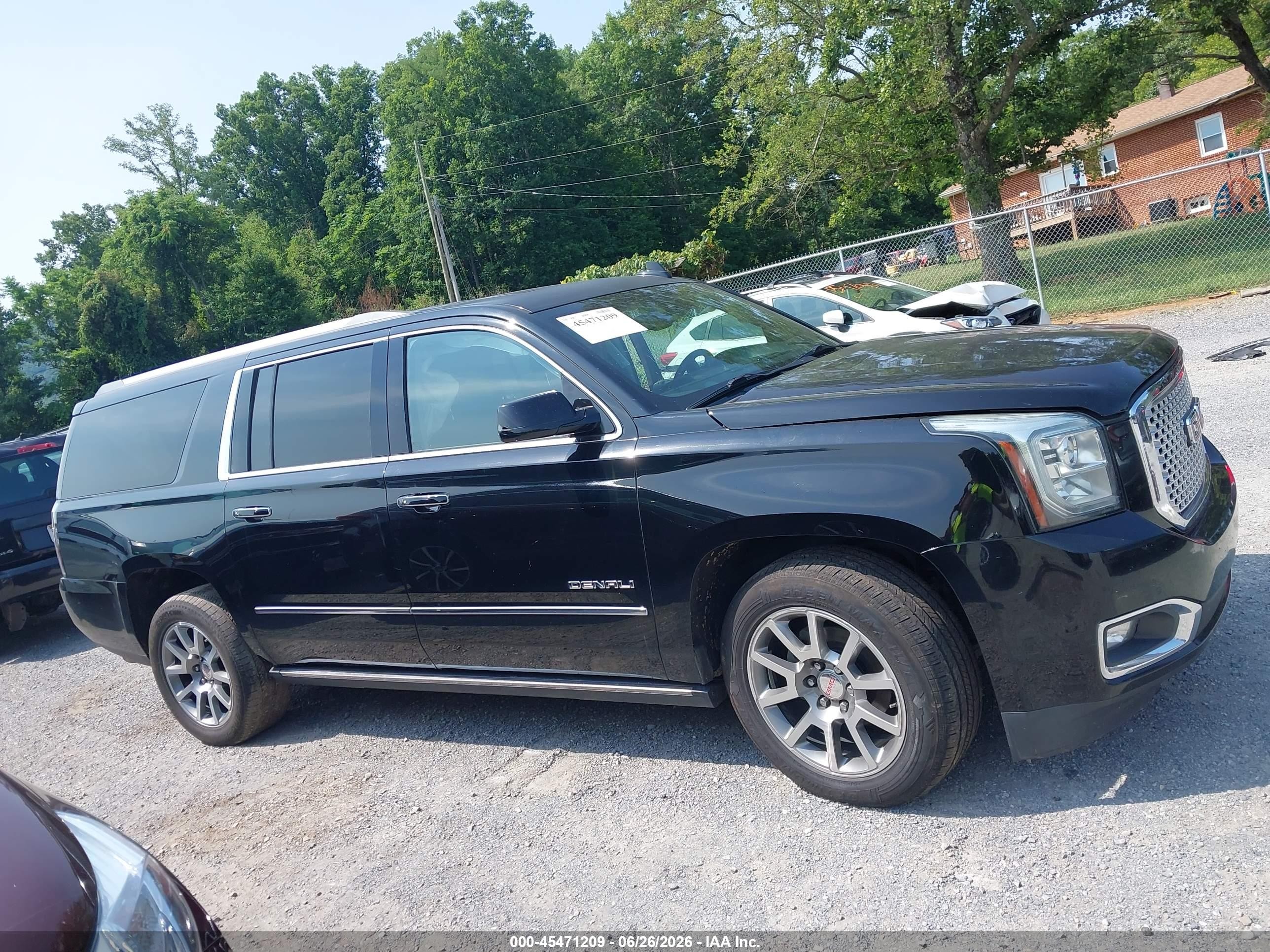 2015 Gmc Yukon Xl 1500 Denali Black vin: 1GKS2JKJ9FR632101