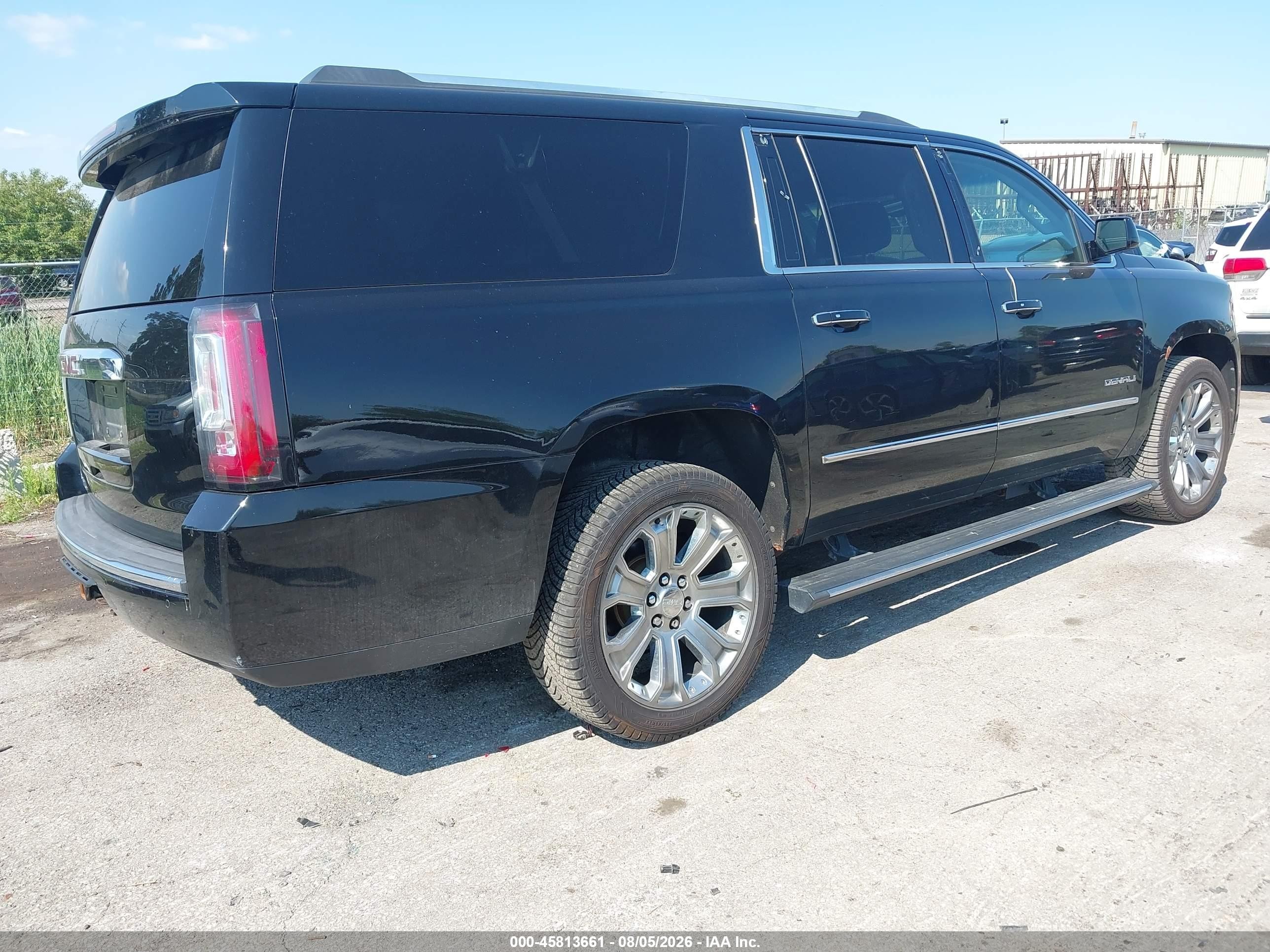 2015 Gmc Yukon Xl 1500 Denali Black vin: 1GKS2JKJXFR154349