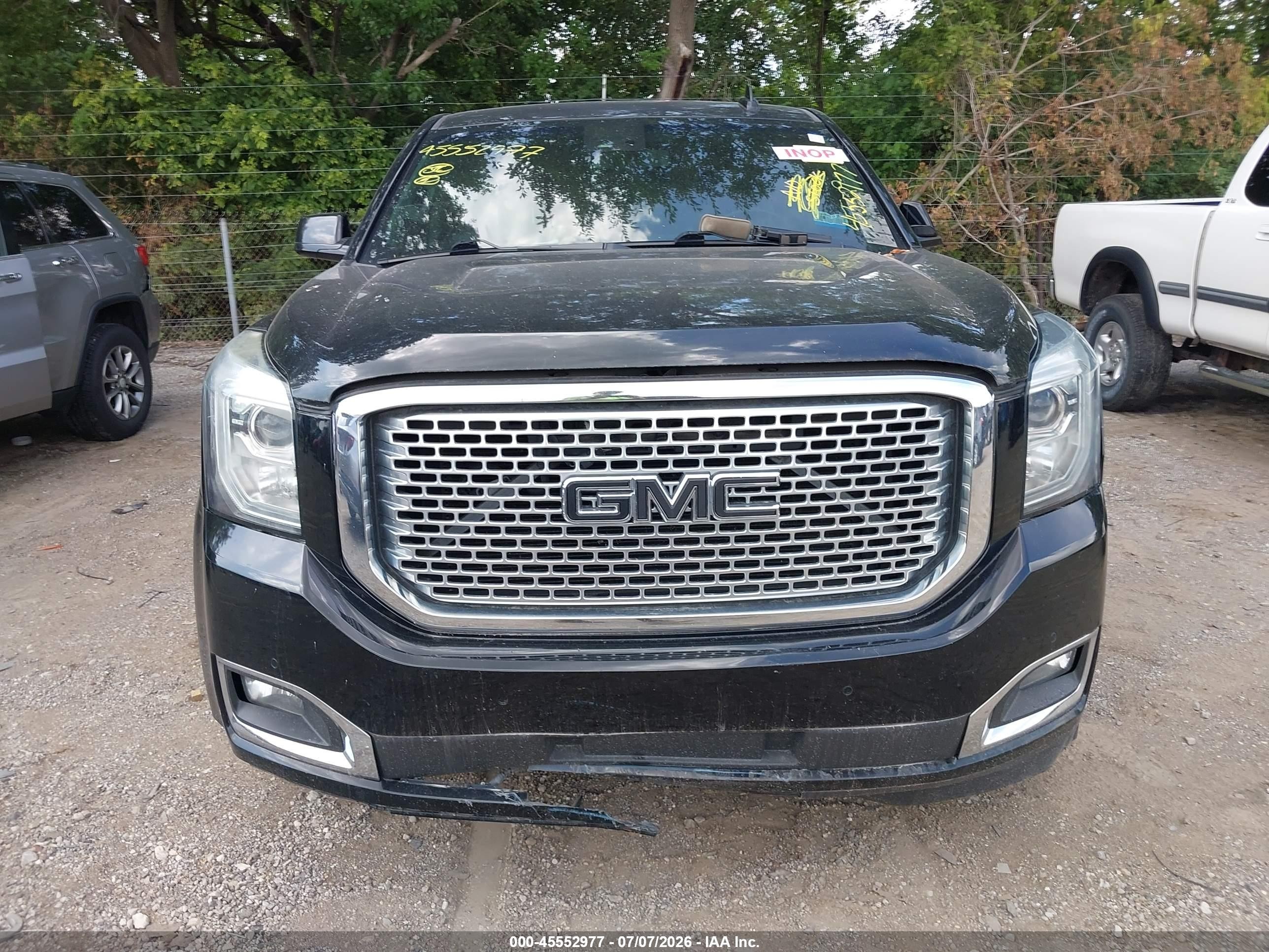 2015 Gmc Yukon Xl 1500 Denali Black vin: 1GKS2JKJXFR541774