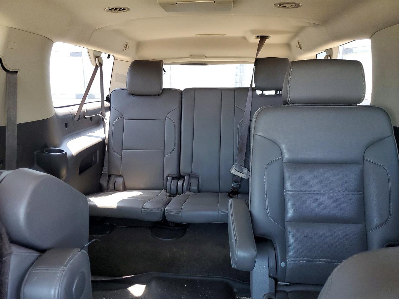 2015 Gmc Yukon Xl Denali Бежевый vin: 1GKS2JKJXFR646962