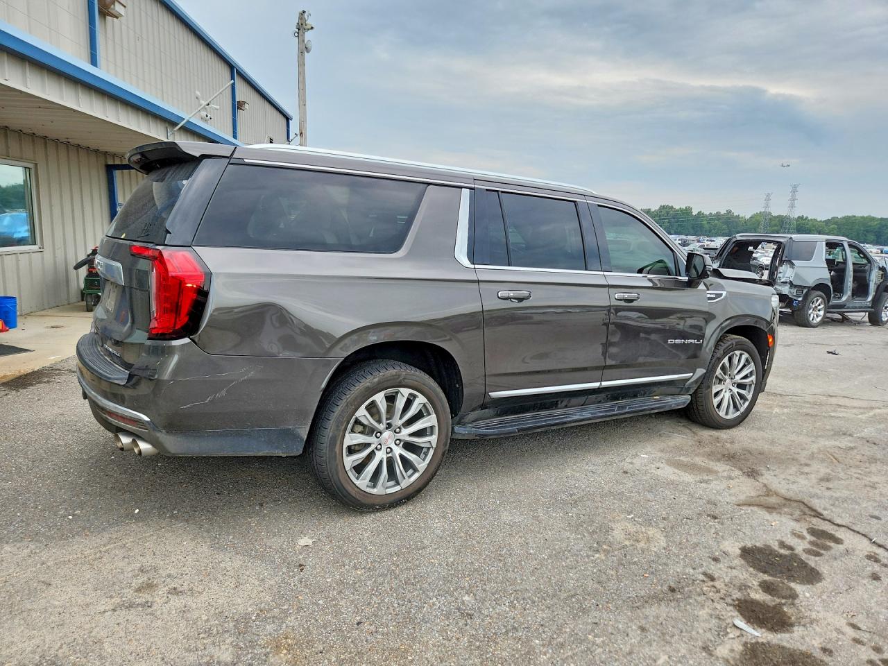 2021 Gmc Yukon Xl Denali Серый vin: 1GKS2JKL0MR248769