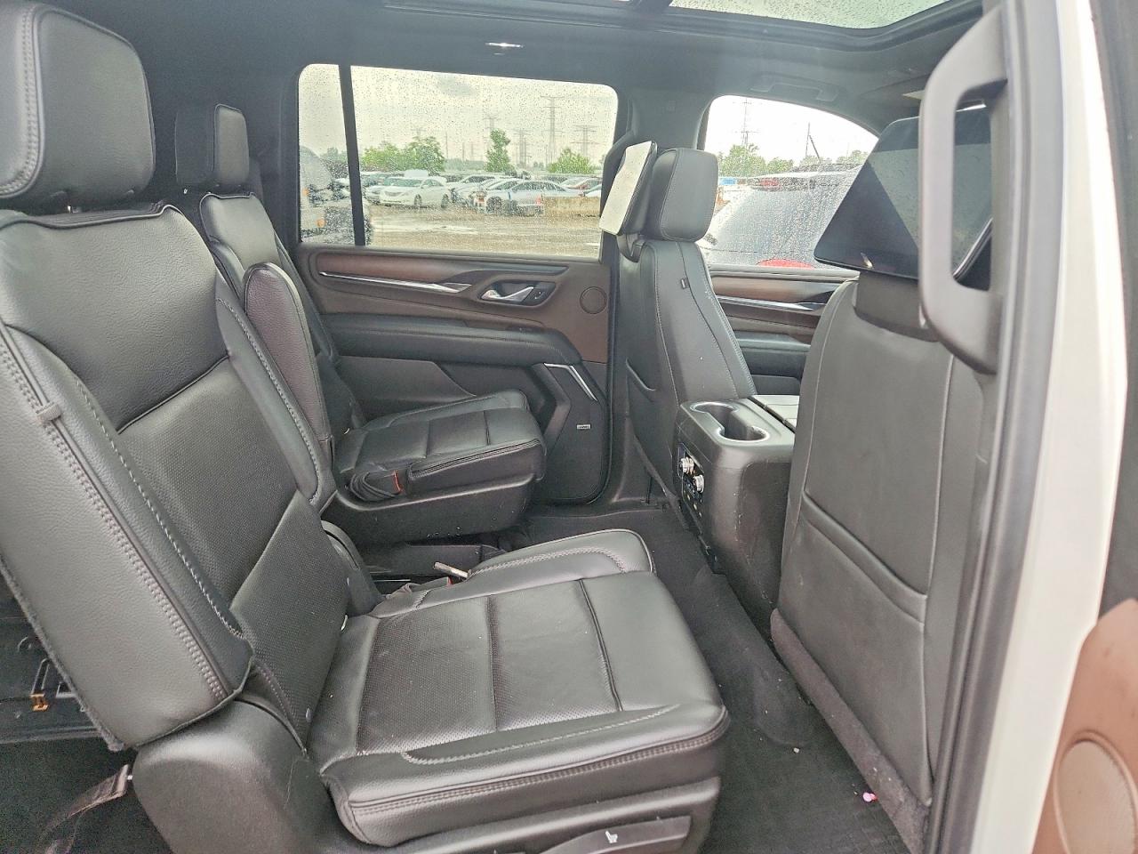 2021 Gmc Yukon Xl Denali White vin: 1GKS2JKL3MR150058