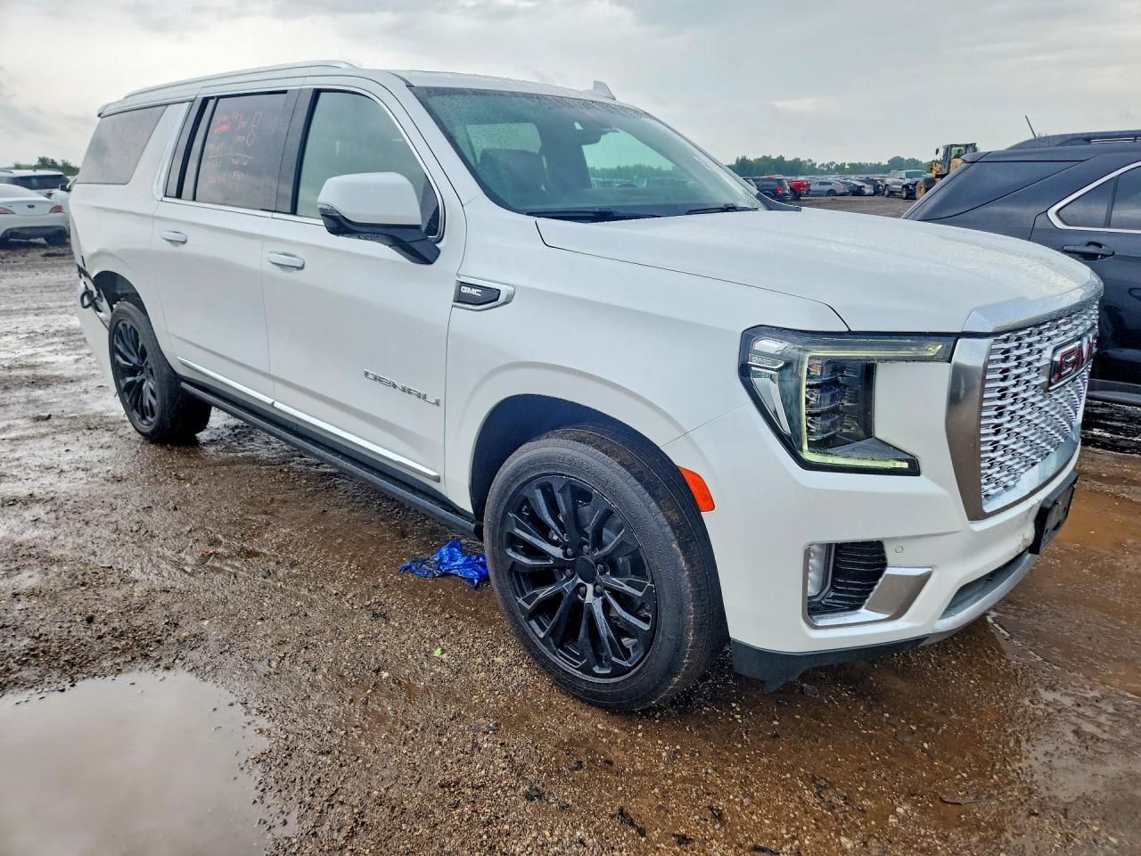 2021 Gmc Yukon Xl Denali White vin: 1GKS2JKL3MR150058
