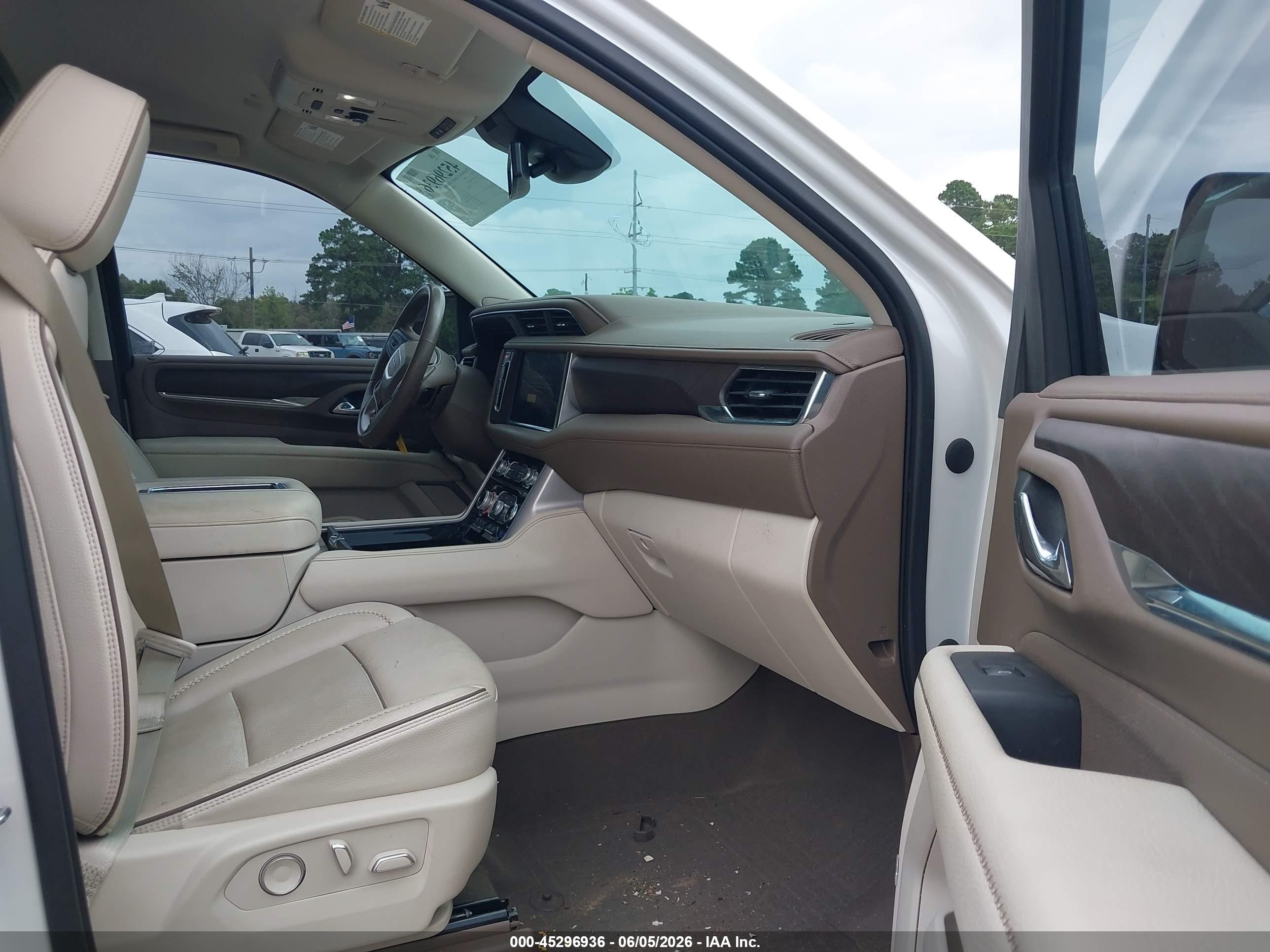 2023 Gmc Yukon Xl 4wd Denali White vin: 1GKS2JKL7PR265752