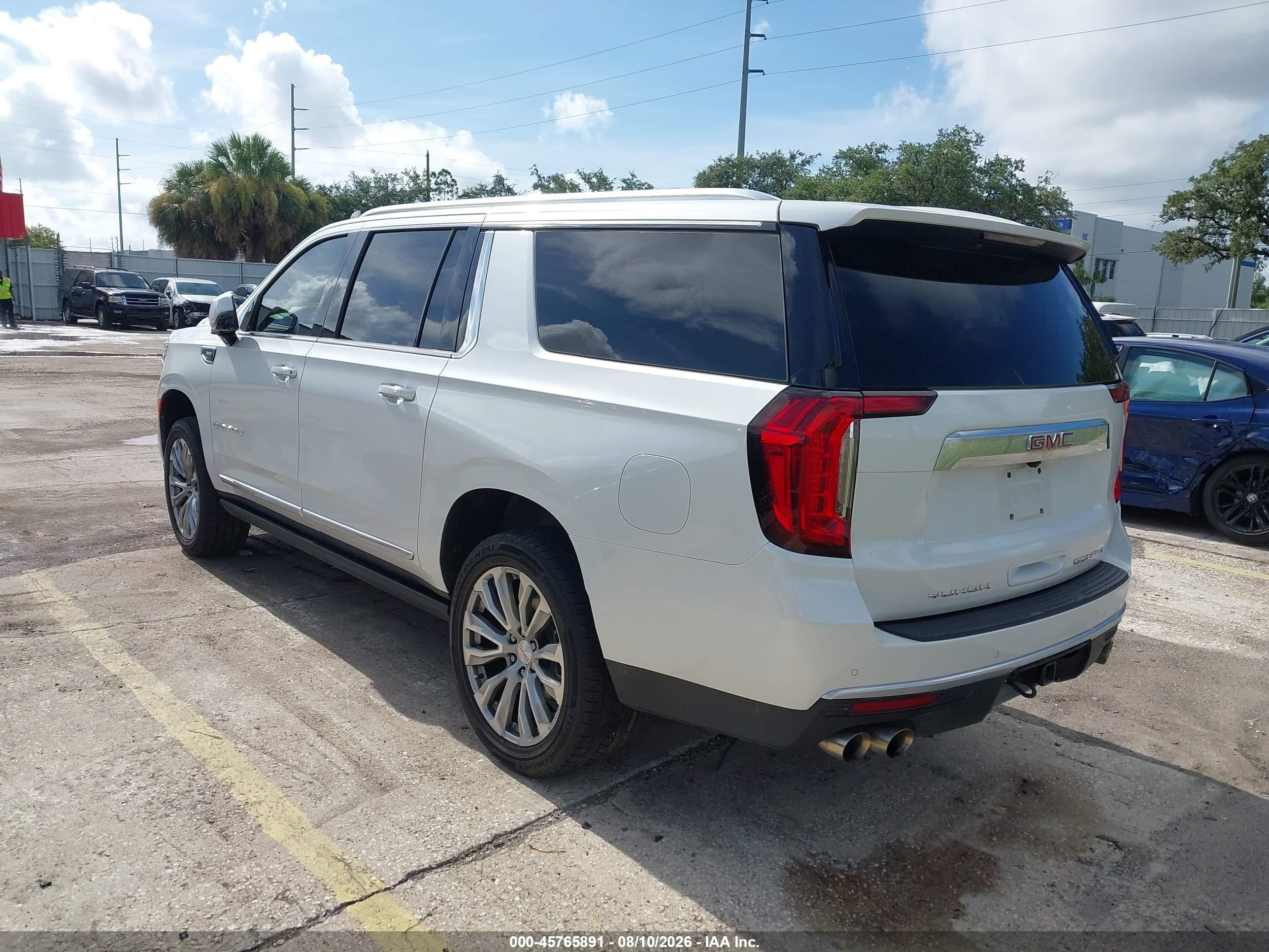 2023 Gmc Yukon Xl 4wd Denali White vin: 1GKS2JKL8PR168382
