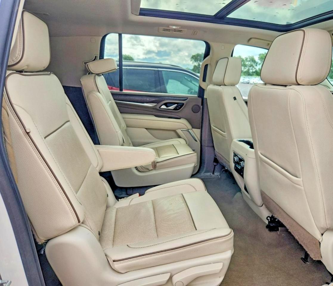 2022 Gmc Yukon Xl Denali White vin: 1GKS2JKTXNR112182