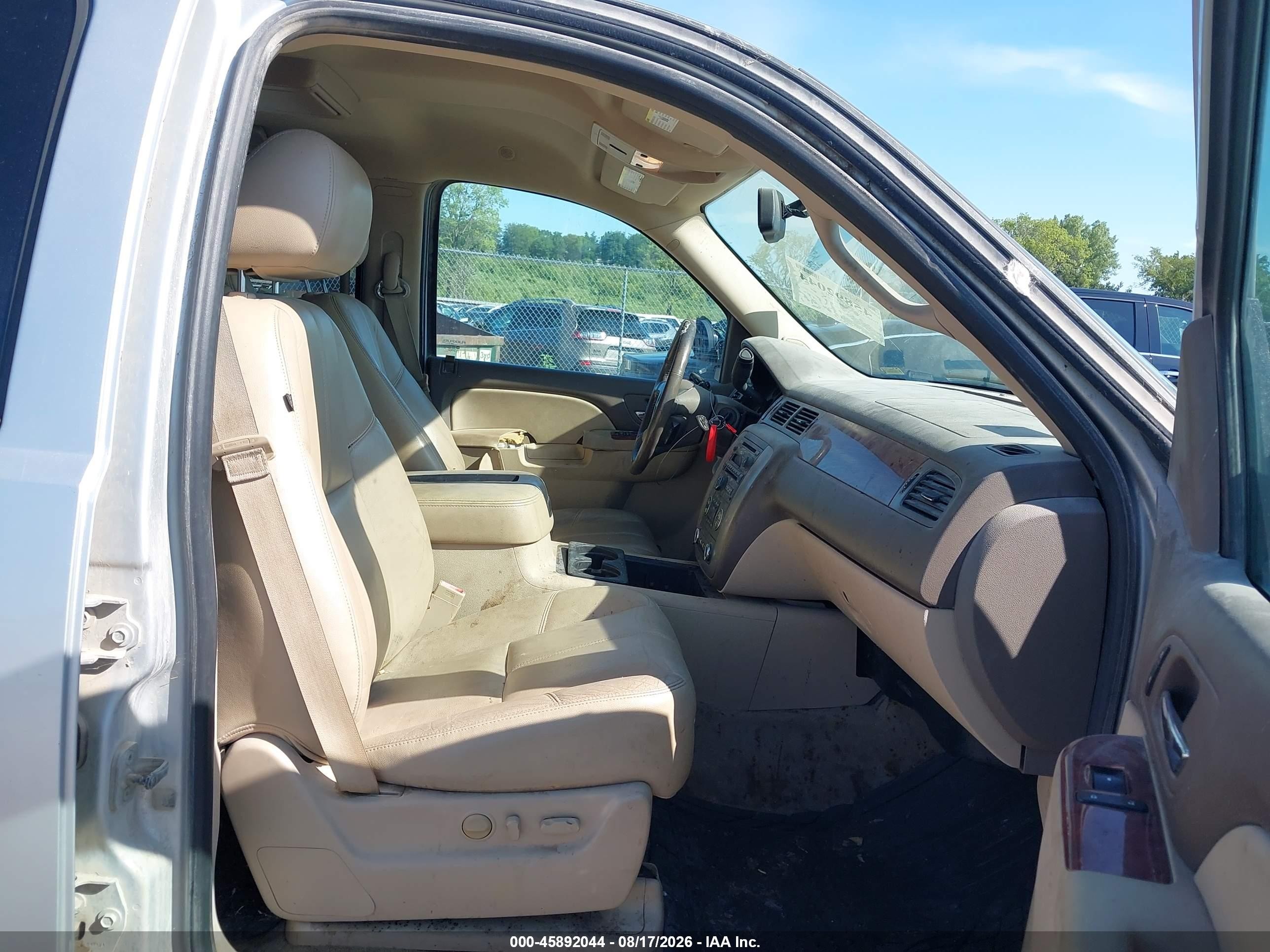 2013 Gmc Yukon Xl 1500 Slt Silver vin: 1GKS2KE70DR133805