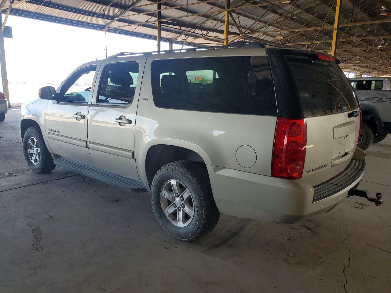 2013 Gmc Yukon Xl K1500 Slt Beige vin: 1GKS2KE70DR229692