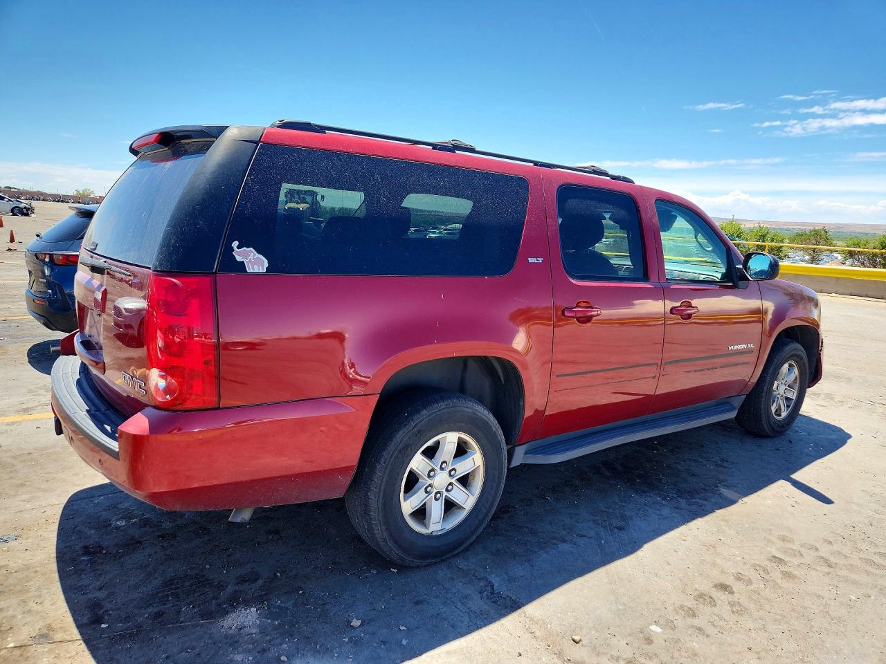 2013 Gmc Yukon Xl K1500 Slt Red vin: 1GKS2KE71DR316923