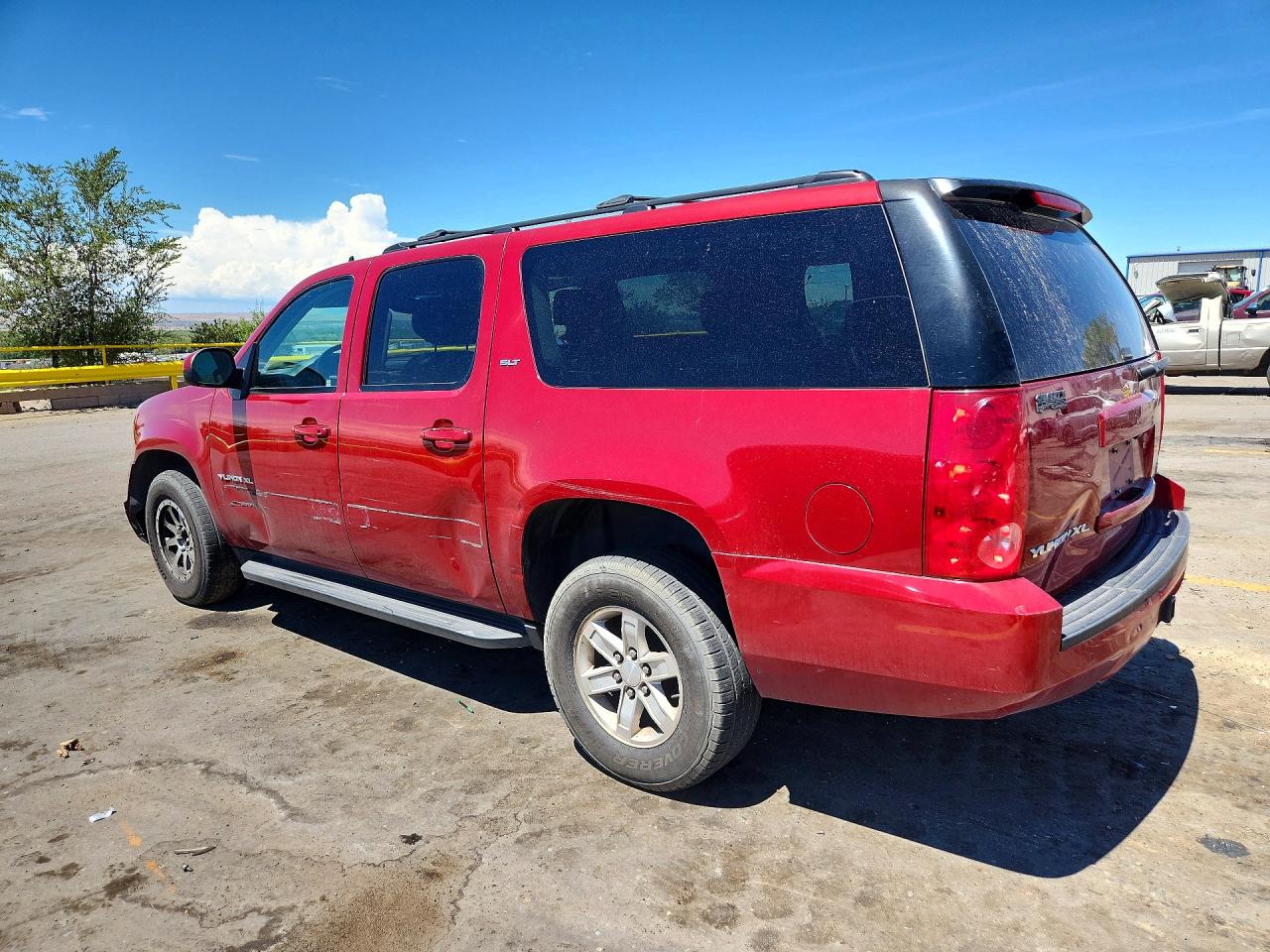 2013 Gmc Yukon Xl K1500 Slt Red vin: 1GKS2KE71DR316923