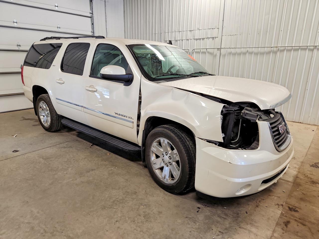 2014 Gmc Yukon Xl K1500 Slt Cream vin: 1GKS2KE71ER139906