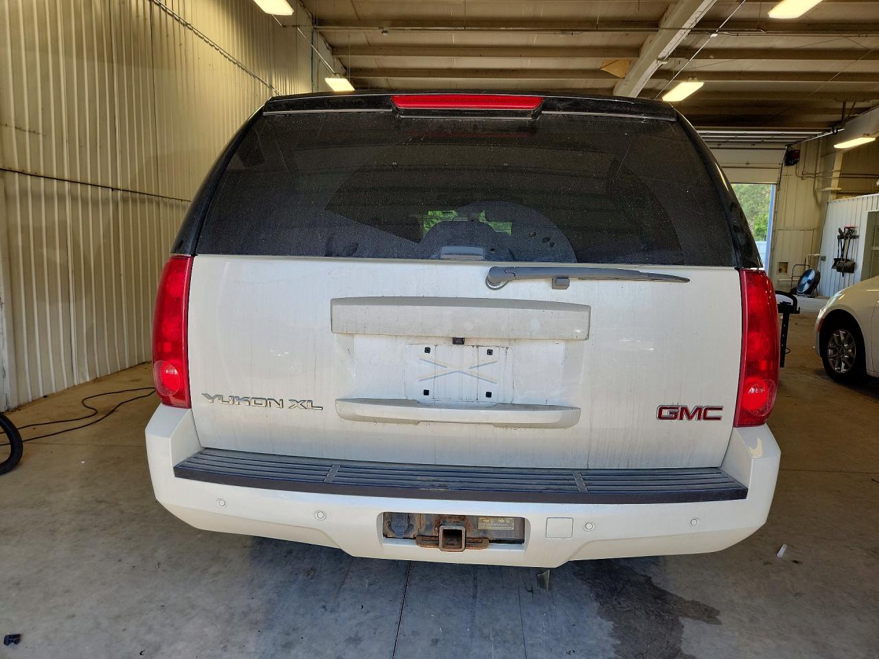 2014 Gmc Yukon Xl K1500 Slt Cream vin: 1GKS2KE71ER139906