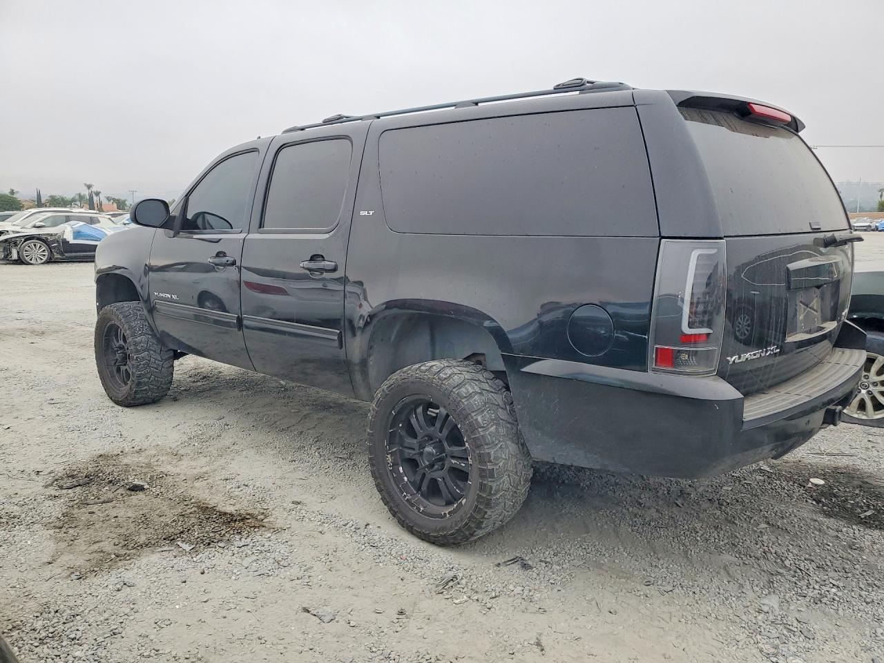 2013 Gmc Yukon Xl K1500 Slt Black vin: 1GKS2KE72DR196792