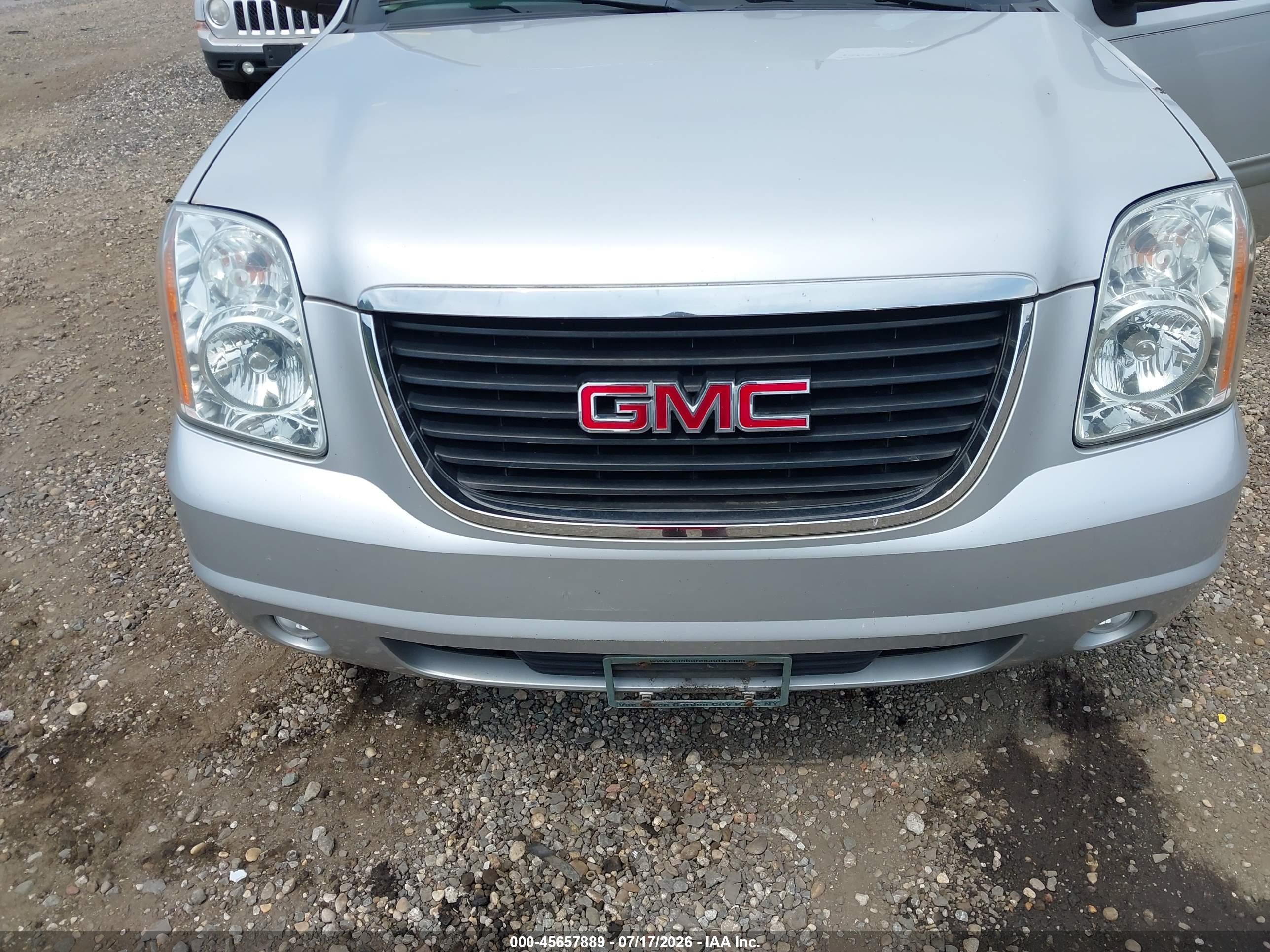 2014 Gmc Yukon Xl K1500 Slt Silver vin: 1GKS2KE72ER212927