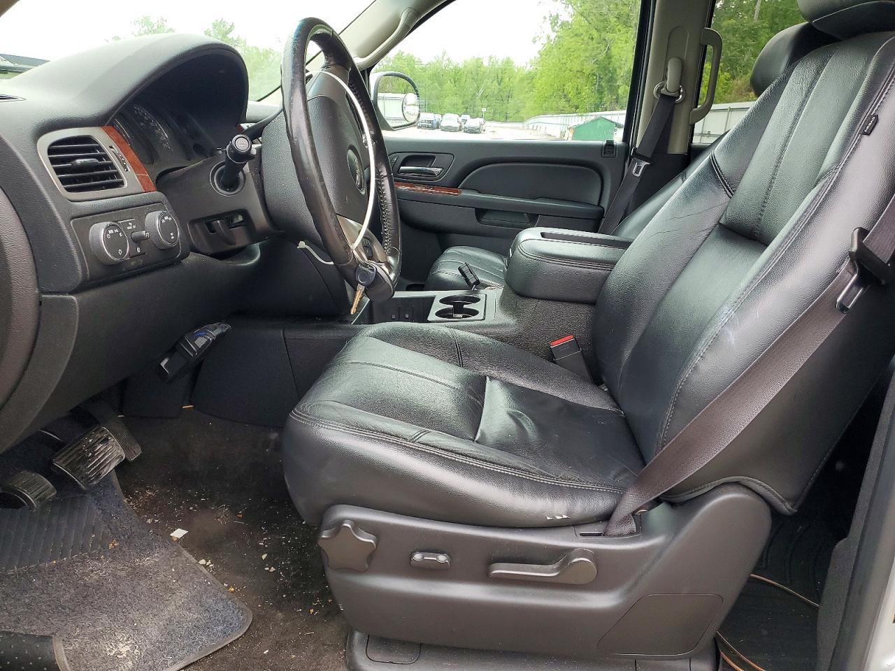 2014 Gmc Yukon Xl K1500 Slt Silver vin: 1GKS2KE73ER126767