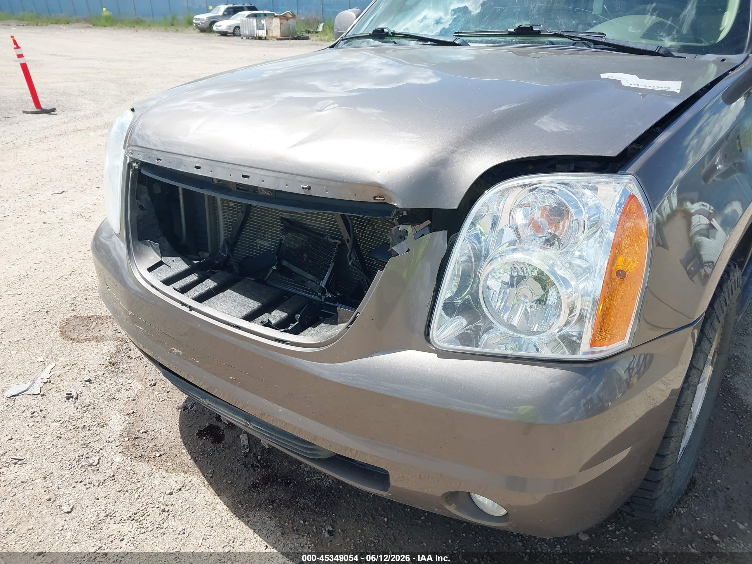2013 Gmc Yukon Xl 1500 Slt Brown vin: 1GKS2KE74DR316446