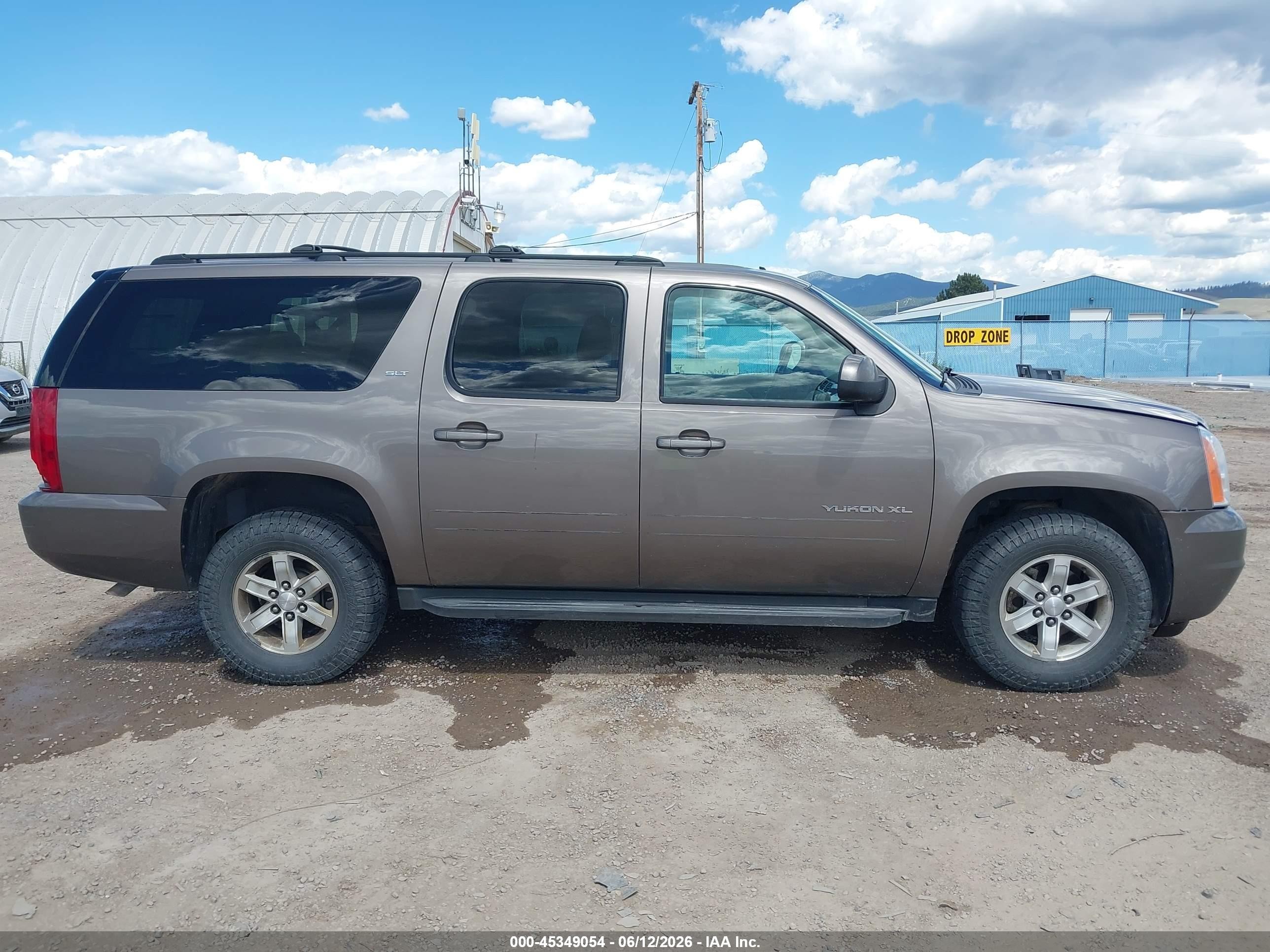 2013 Gmc Yukon Xl 1500 Slt Brown vin: 1GKS2KE74DR316446