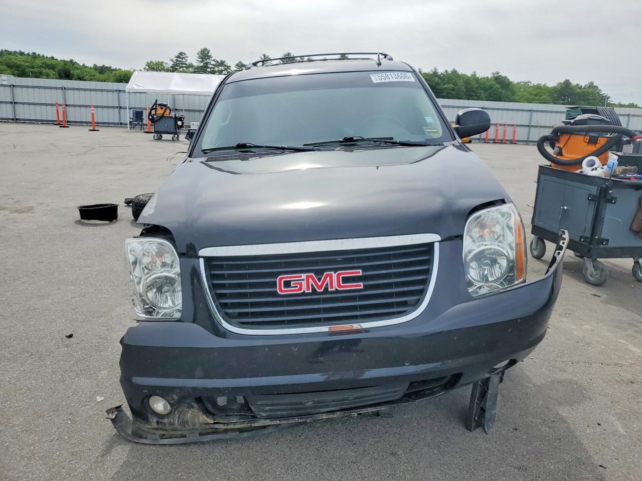 2014 Gmc Yukon Xl K1500 Slt Black vin: 1GKS2KE74ER186606