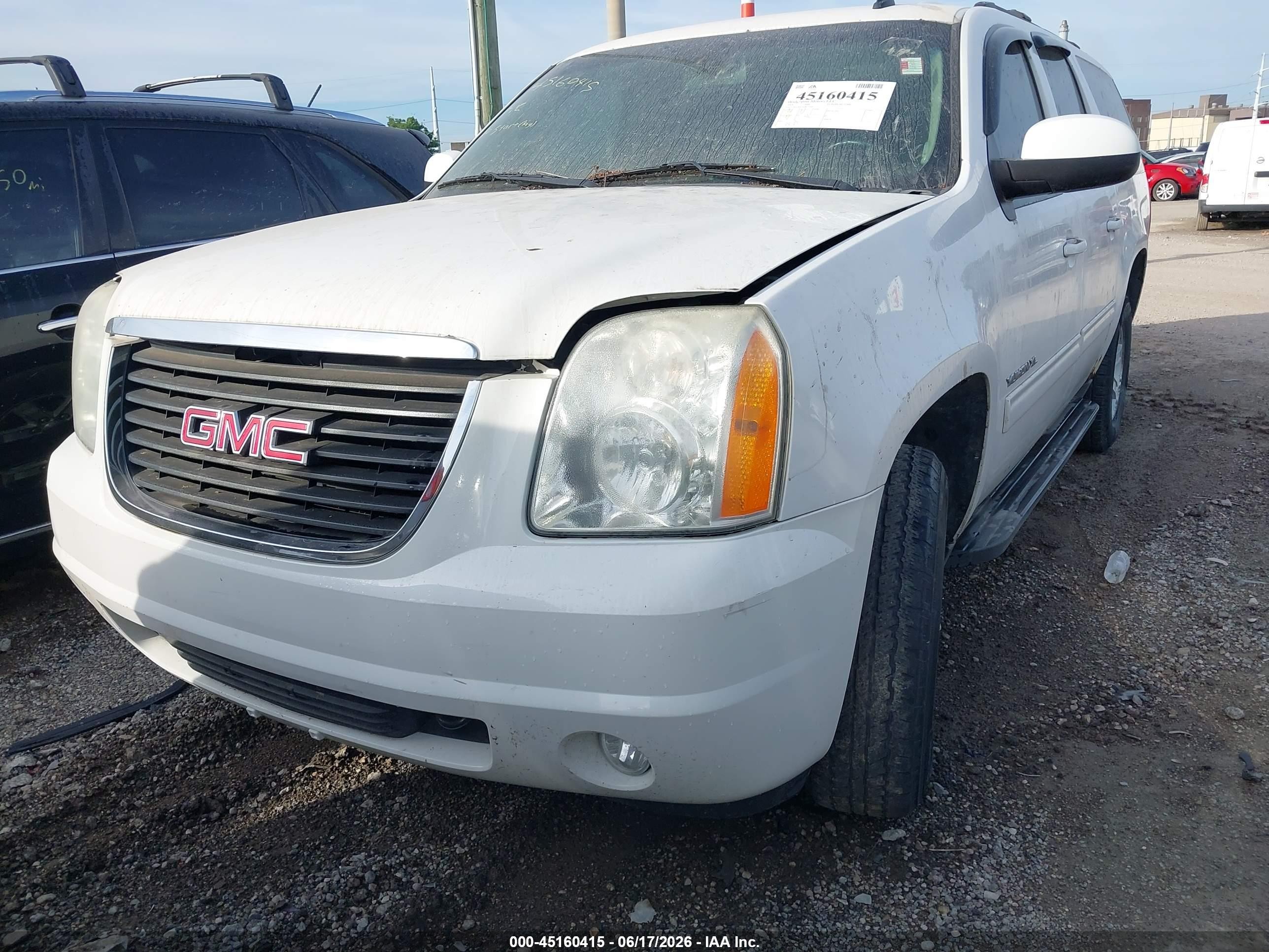 2013 Gmc Yukon Xl 1500 Slt White vin: 1GKS2KE75DR127045