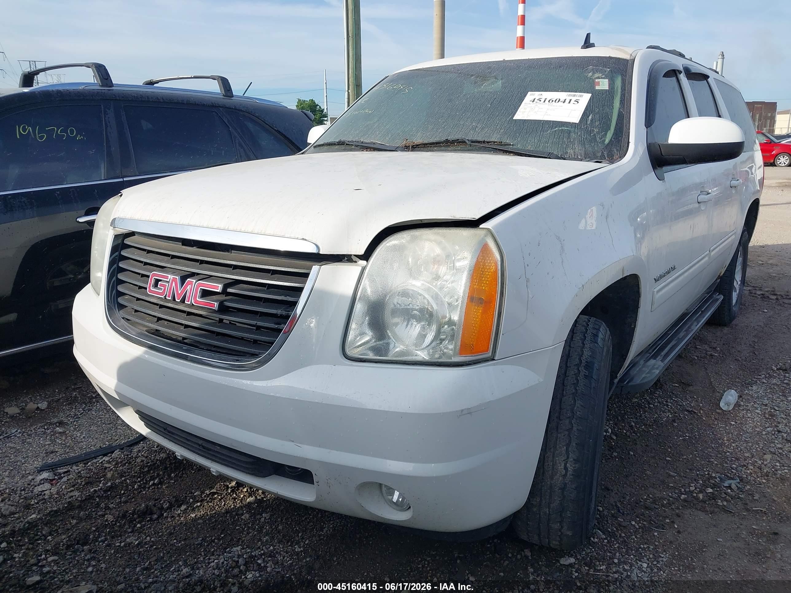 2013 Gmc Yukon Xl 1500 Slt White vin: 1GKS2KE75DR127045
