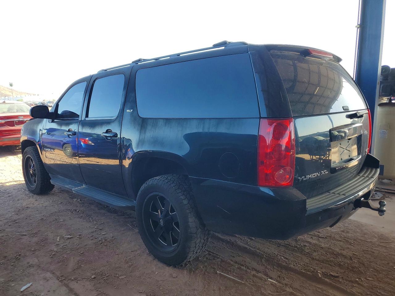 2013 Gmc Yukon Xl K1500 Slt Black vin: 1GKS2KE79DR218318