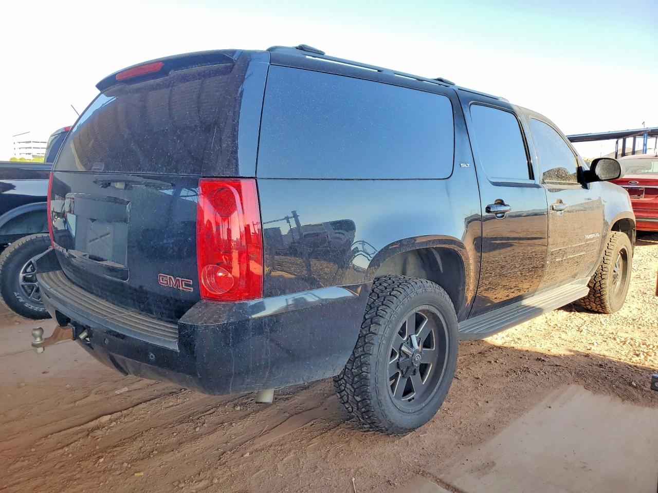 2013 Gmc Yukon Xl K1500 Slt Black vin: 1GKS2KE79DR218318
