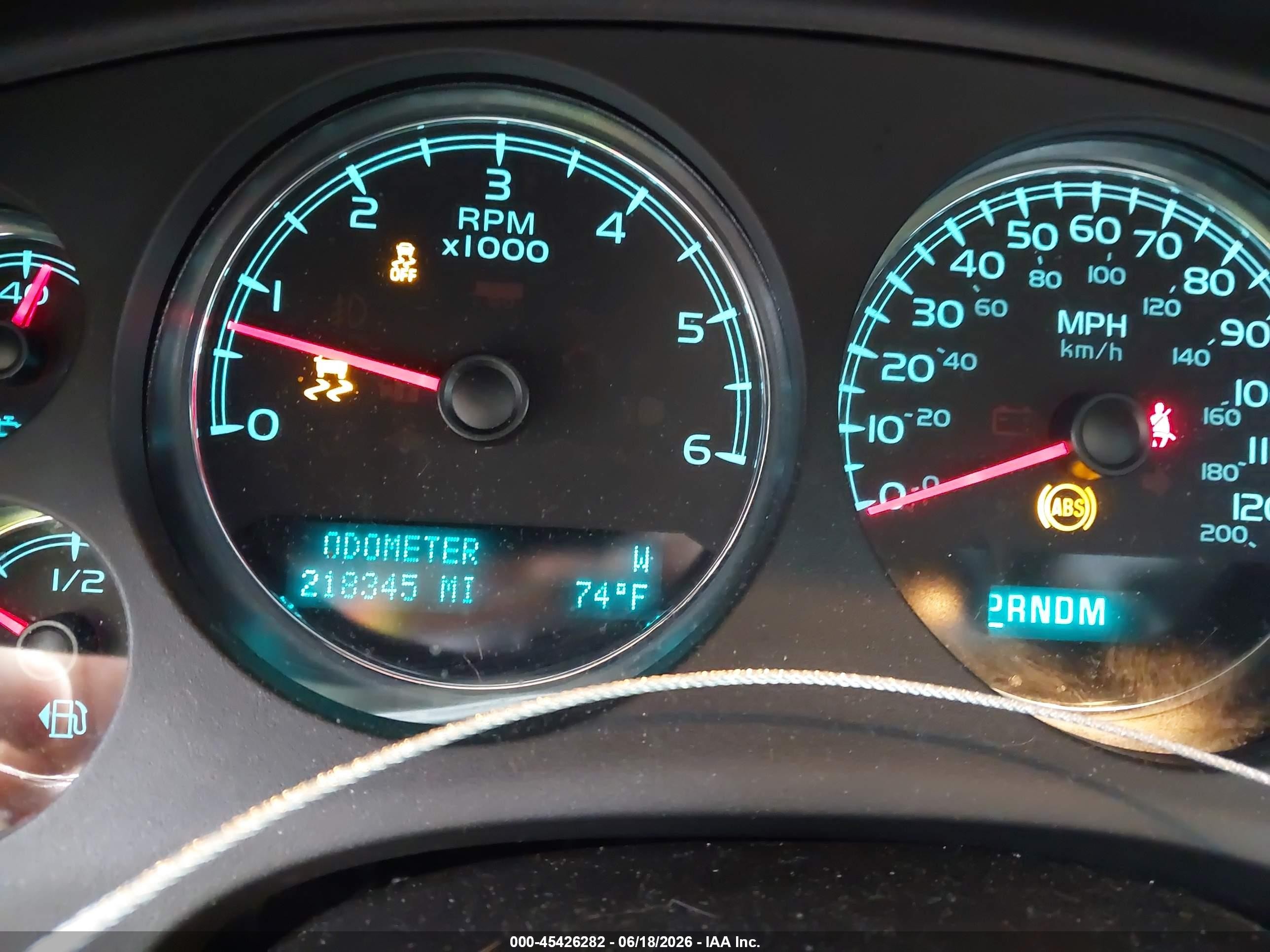 2013 Gmc Yukon Xl 1500 Slt Серебряный vin: 1GKS2KE79DR268412
