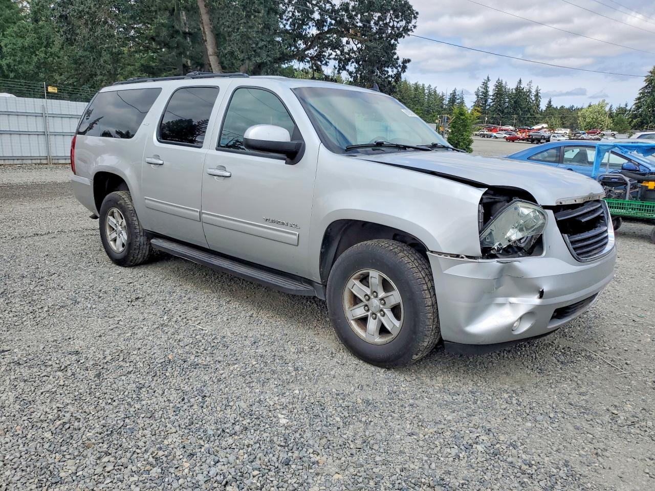 2013 Gmc Yukon Xl K1500 Slt Silver vin: 1GKS2KE79DR320847