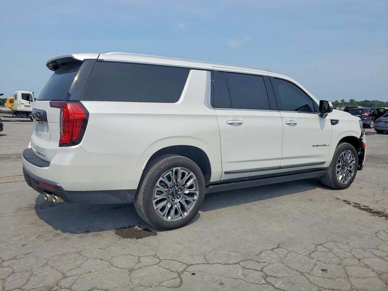 2024 Gmc Yukon Xl Denali Ultimate White vin: 1GKS2KKL6RR306154