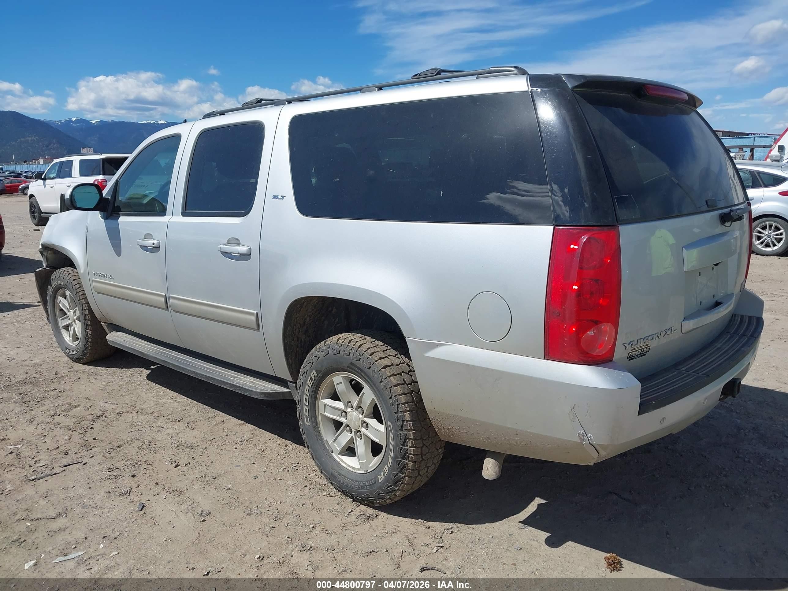 2014 Gmc Yukon Xl 1500 Slt Silver vin: 1GKS2LE75ER205766