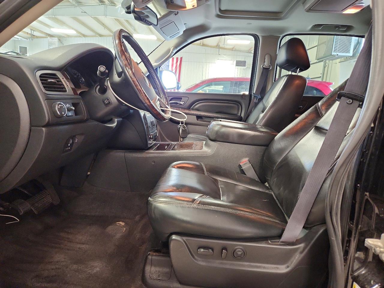 2012 Gmc Yukon Xl Denali Black vin: 1GKS2MEF0CR104855
