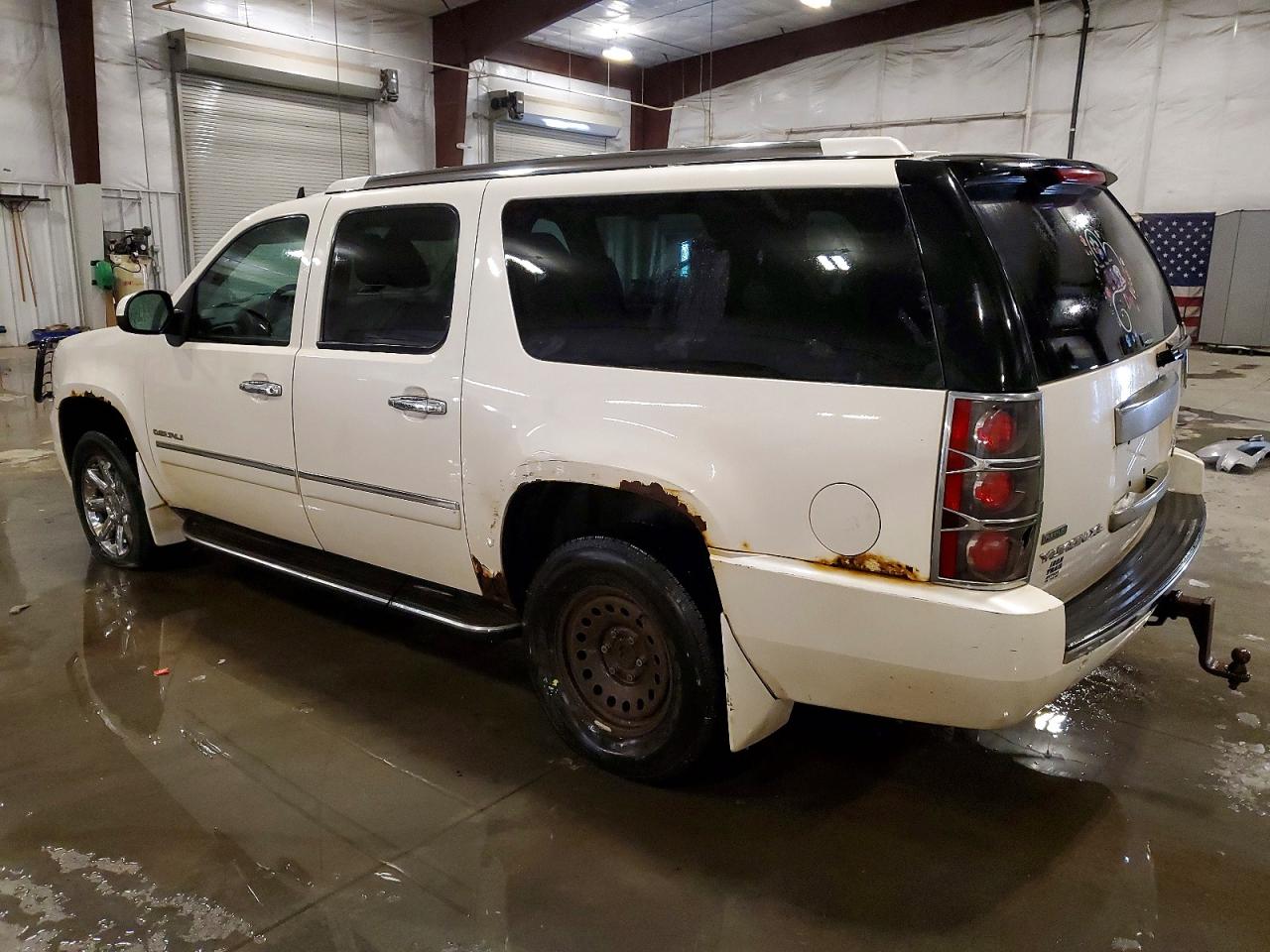 2012 Gmc Yukon Xl Denali White vin: 1GKS2MEF0CR159788