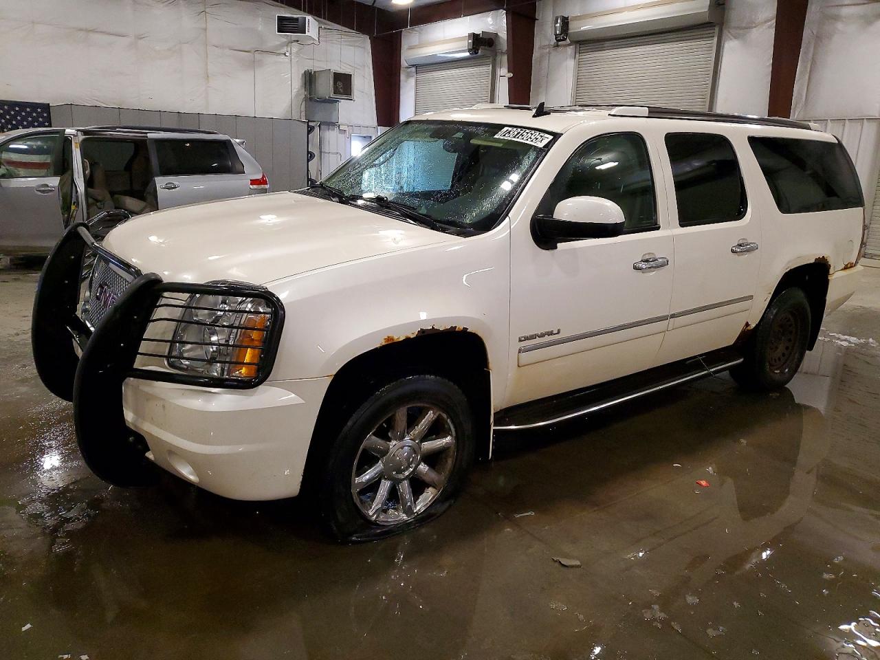 2012 Gmc Yukon Xl Denali White vin: 1GKS2MEF0CR159788
