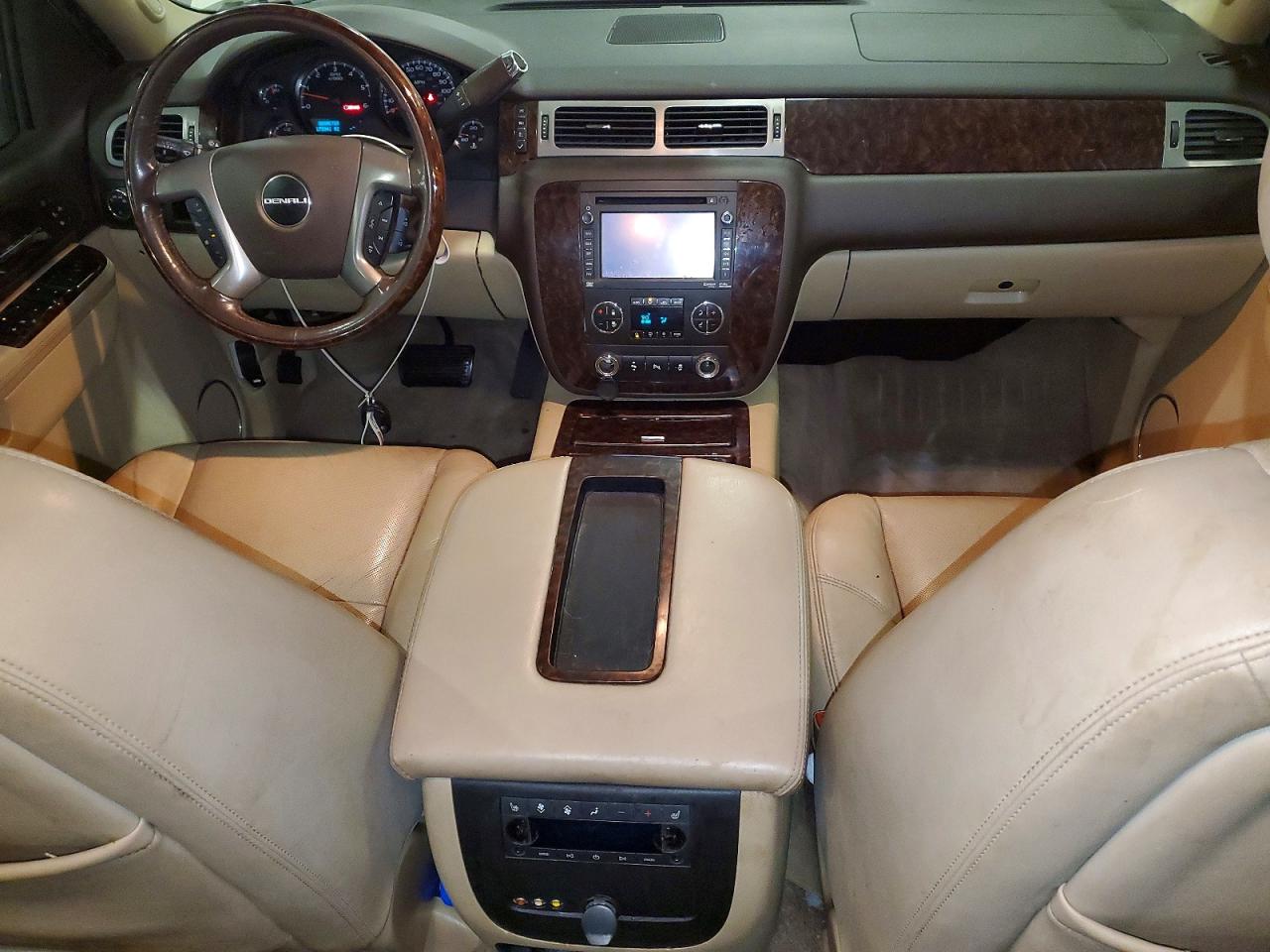 2012 Gmc Yukon Xl Denali White vin: 1GKS2MEF0CR159788