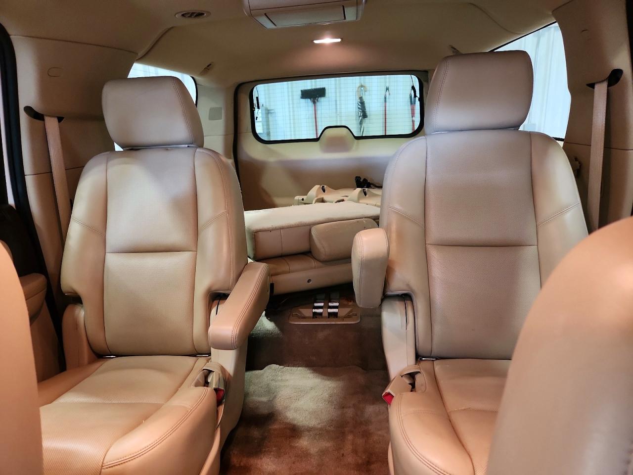 2013 Gmc Yukon Xl Denali Белый vin: 1GKS2MEF0DR158397