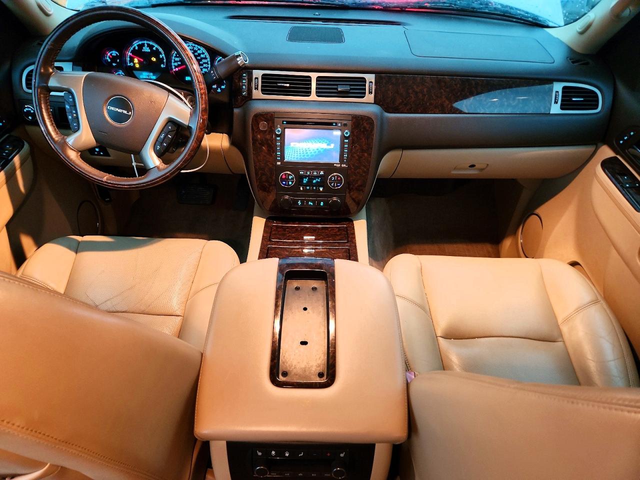 2013 Gmc Yukon Xl Denali Белый vin: 1GKS2MEF0DR158397