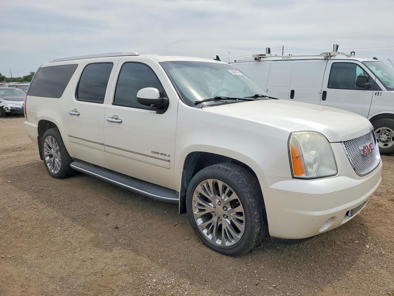 2011 Gmc Yukon Xl Denali White vin: 1GKS2MEF1BR187047