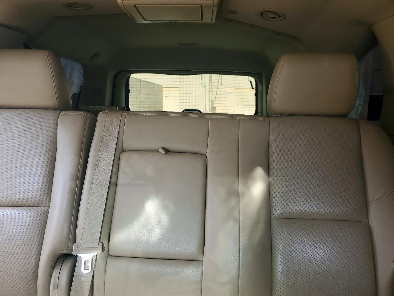 2011 Gmc Yukon Xl Denali White vin: 1GKS2MEF1BR297094