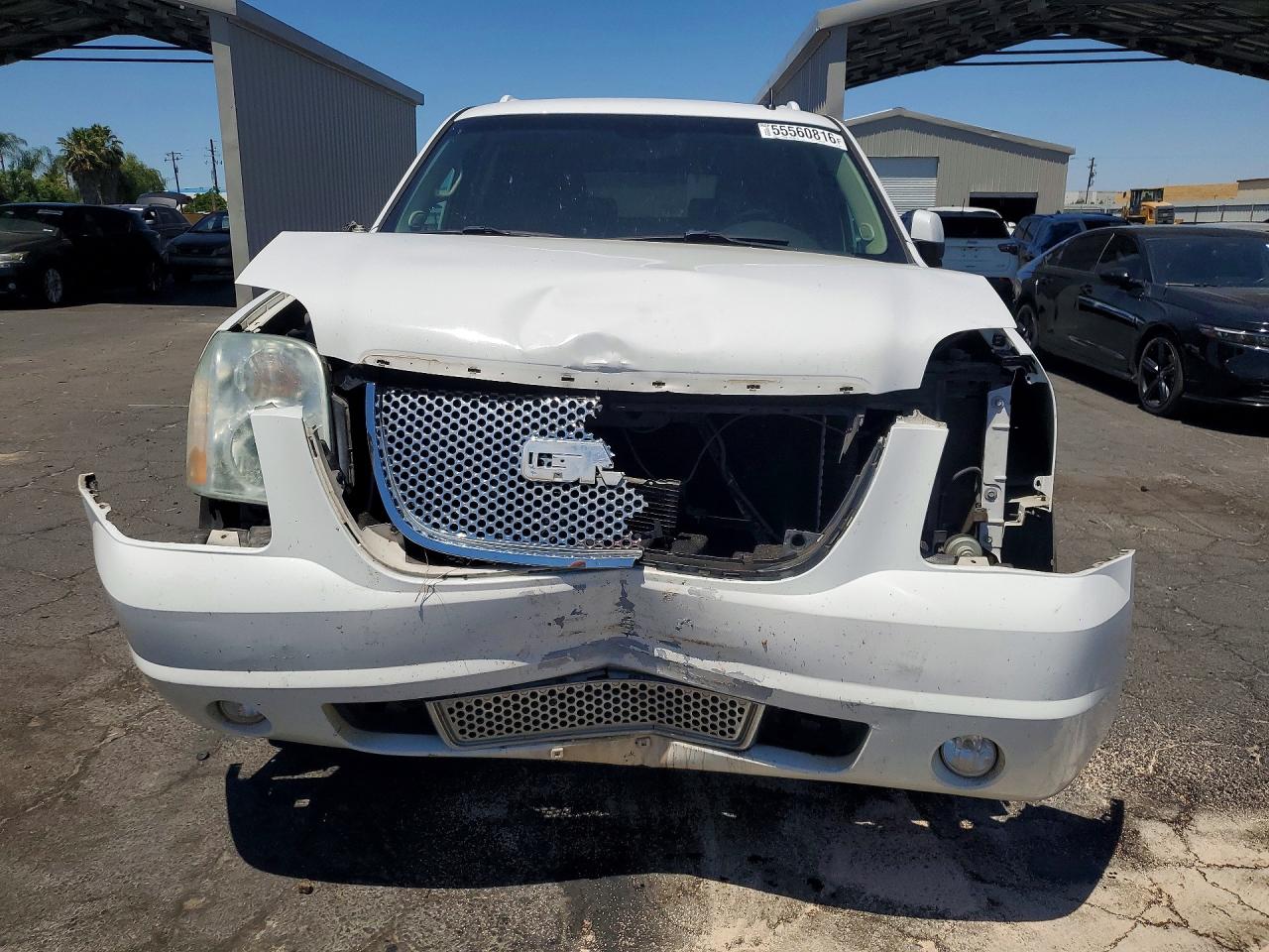 2011 Gmc Yukon Xl Denali Белый vin: 1GKS2MEF1BR355026