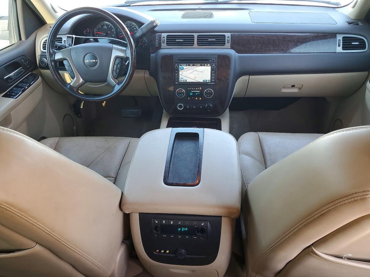 2011 Gmc Yukon Xl Denali Кремовый vin: 1GKS2MEF1BR373932