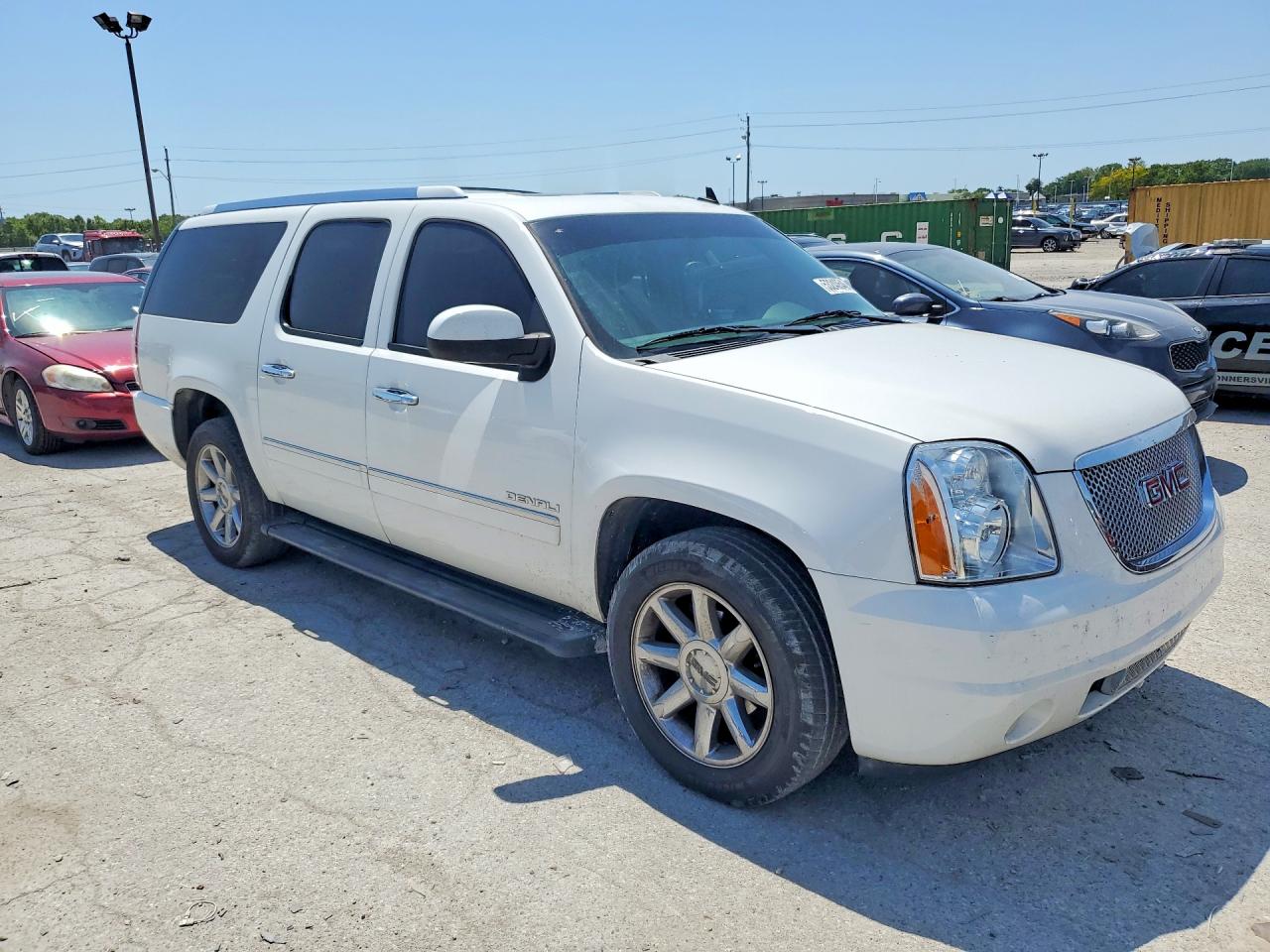 2012 Gmc Yukon Xl Denali White vin: 1GKS2MEF1CR322142