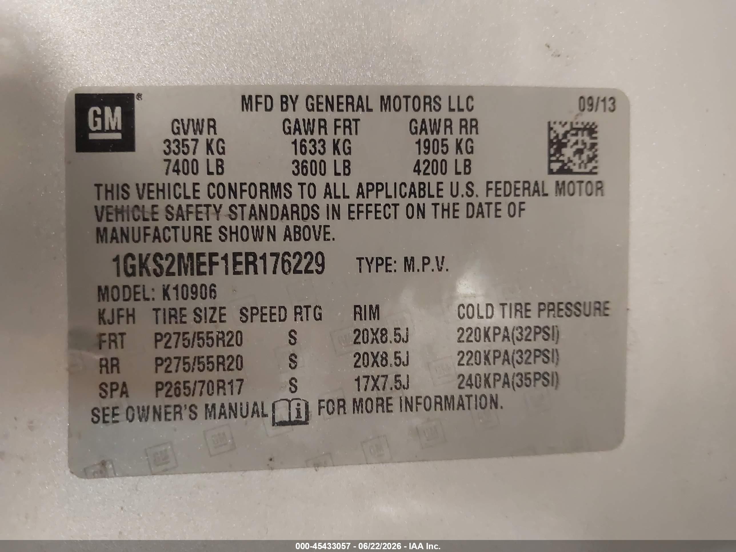 2014 Gmc Yukon Xl 1500 Denali Silver vin: 1GKS2MEF1ER176229