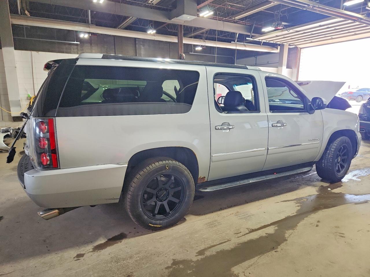 2012 Gmc Yukon Xl Denali Silver vin: 1GKS2MEF2CR275364
