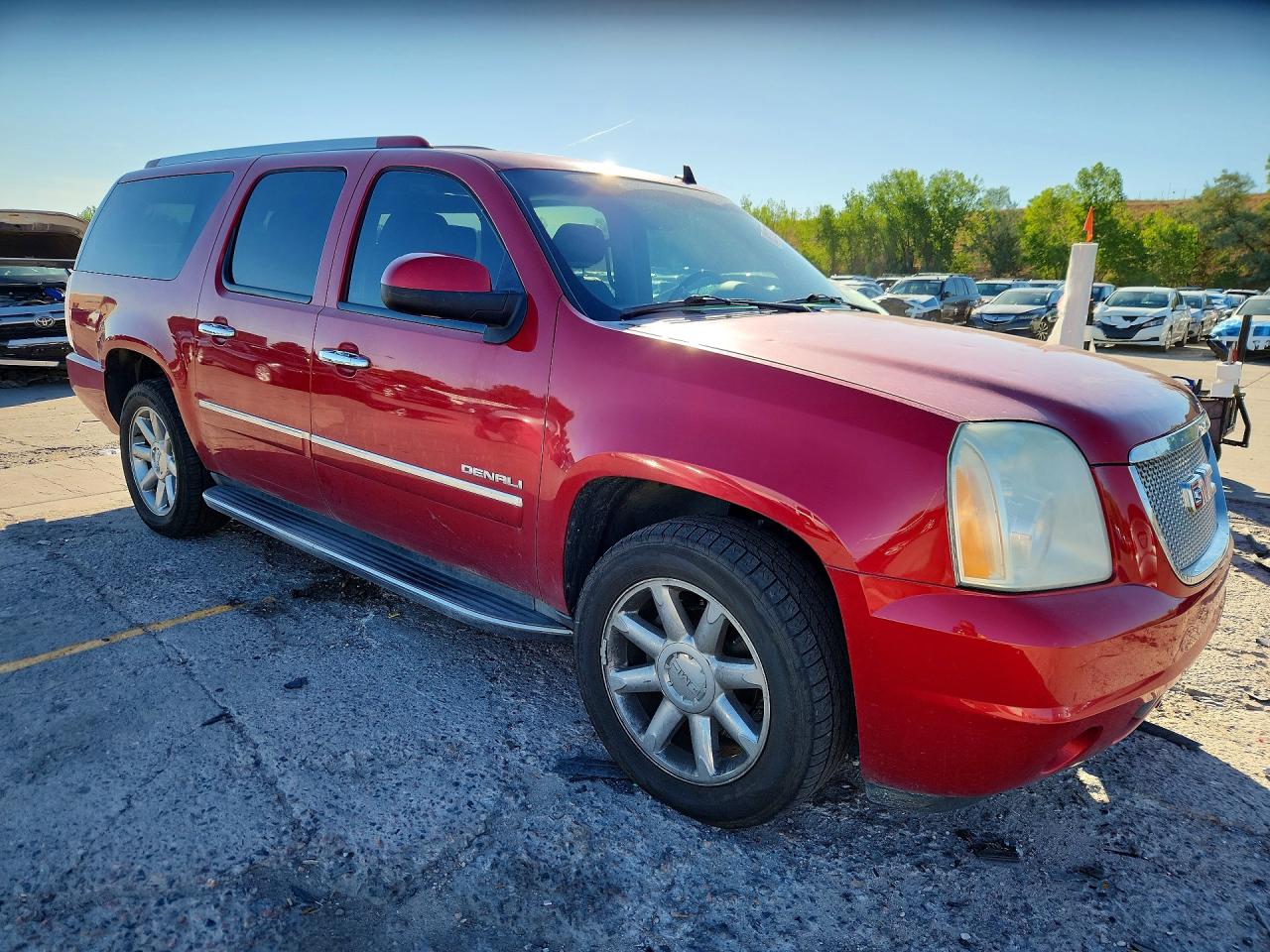 2012 Gmc Yukon Xl Denali Красный vin: 1GKS2MEF2CR291399