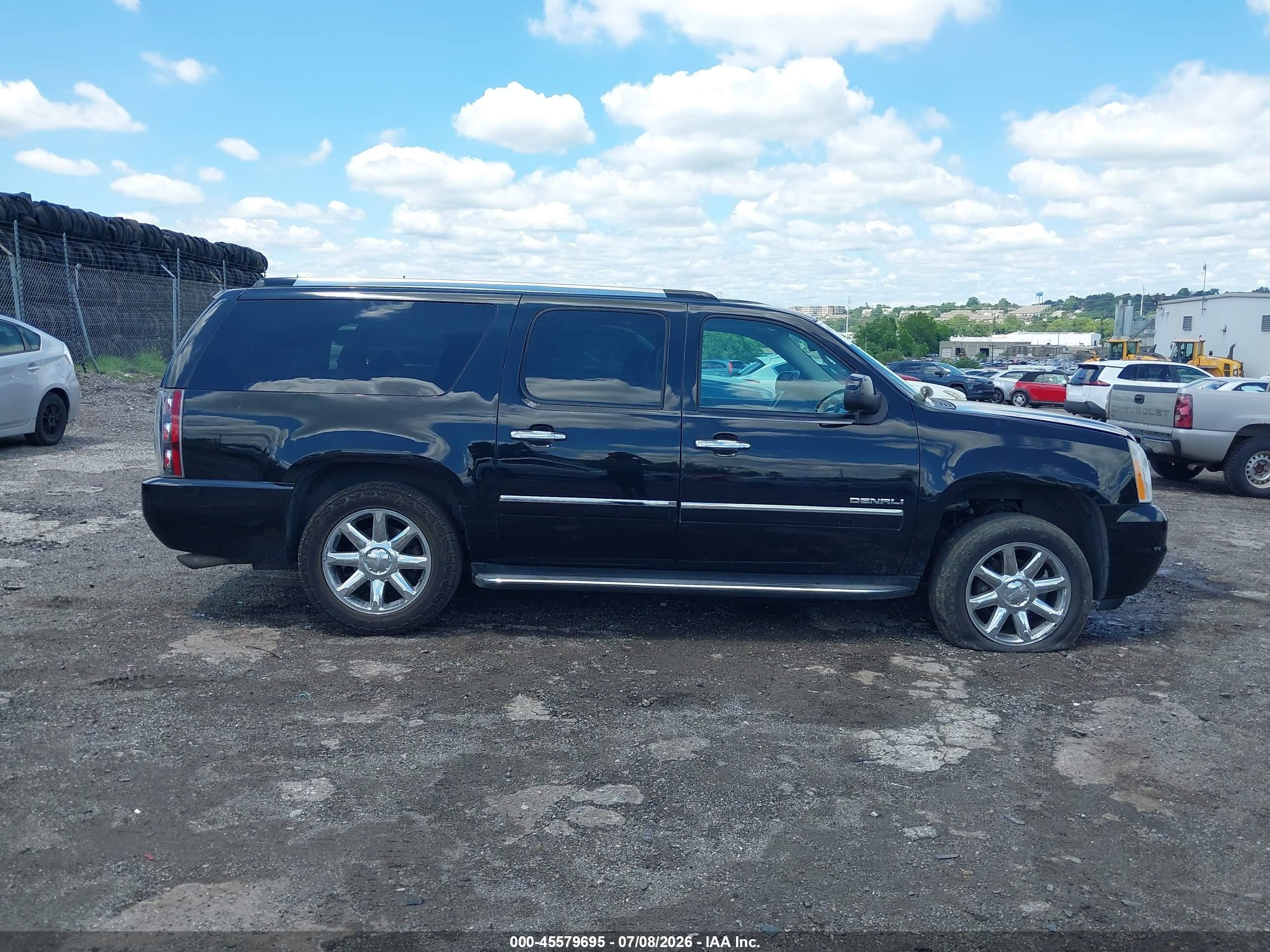 2012 Gmc Yukon Xl 1500 Denali Black vin: 1GKS2MEF2CR316219