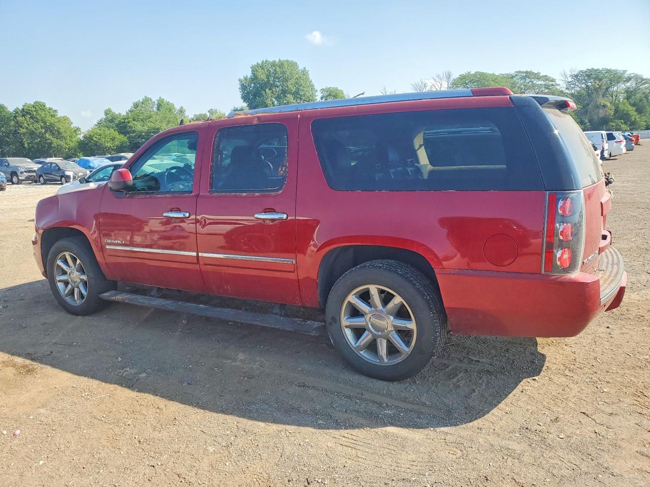 2014 Gmc Yukon Xl Denali Maroon vin: 1GKS2MEF2ER209982