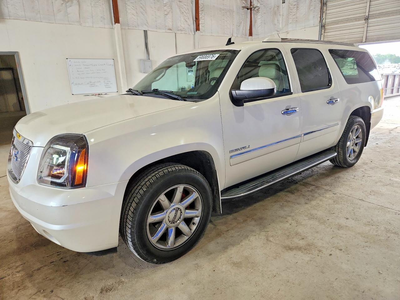 2011 Gmc Yukon Xl Denali White vin: 1GKS2MEF3BR311898