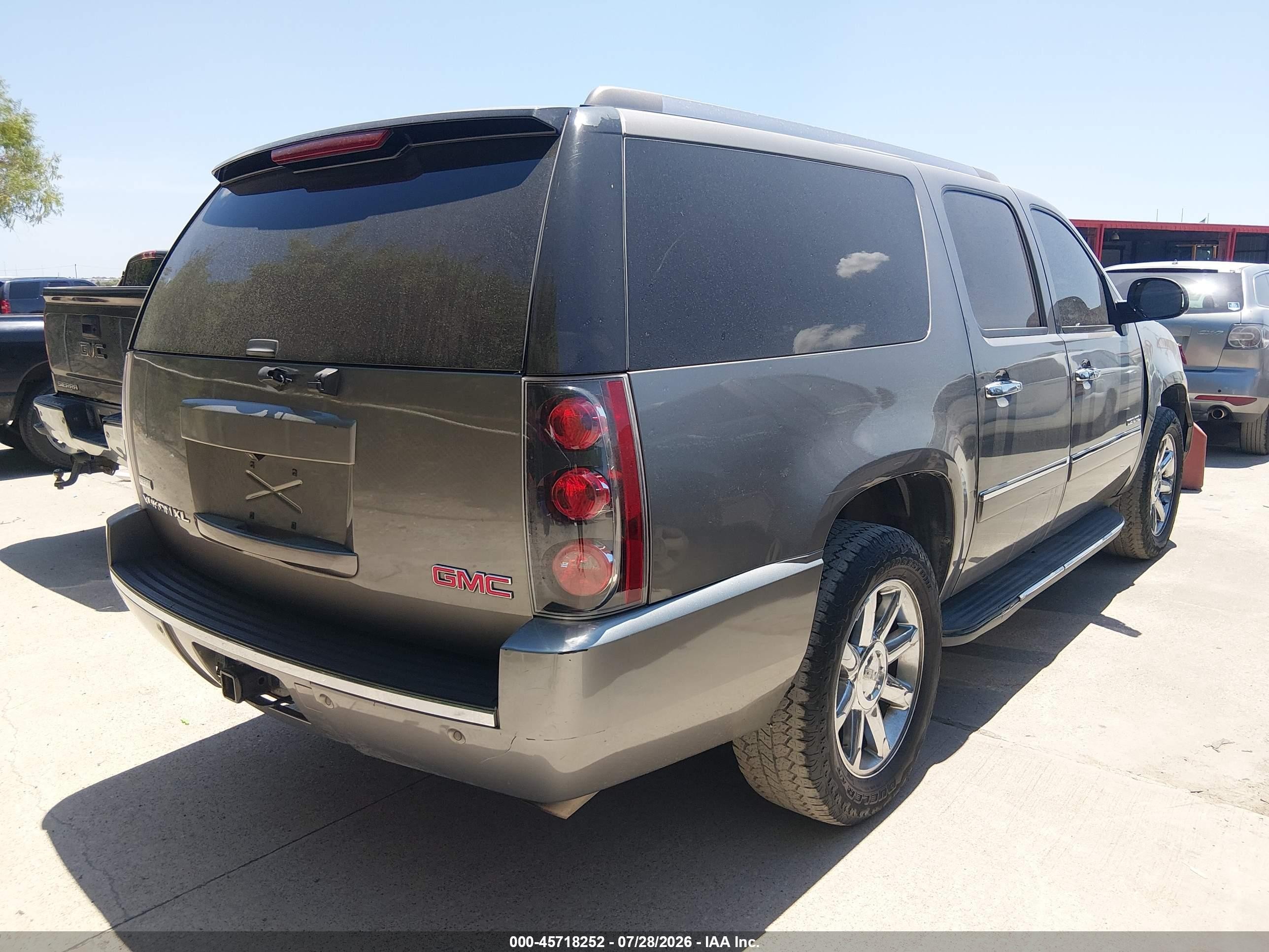 2012 Gmc Yukon Xl 1500 Denali Gray vin: 1GKS2MEF3CR184412