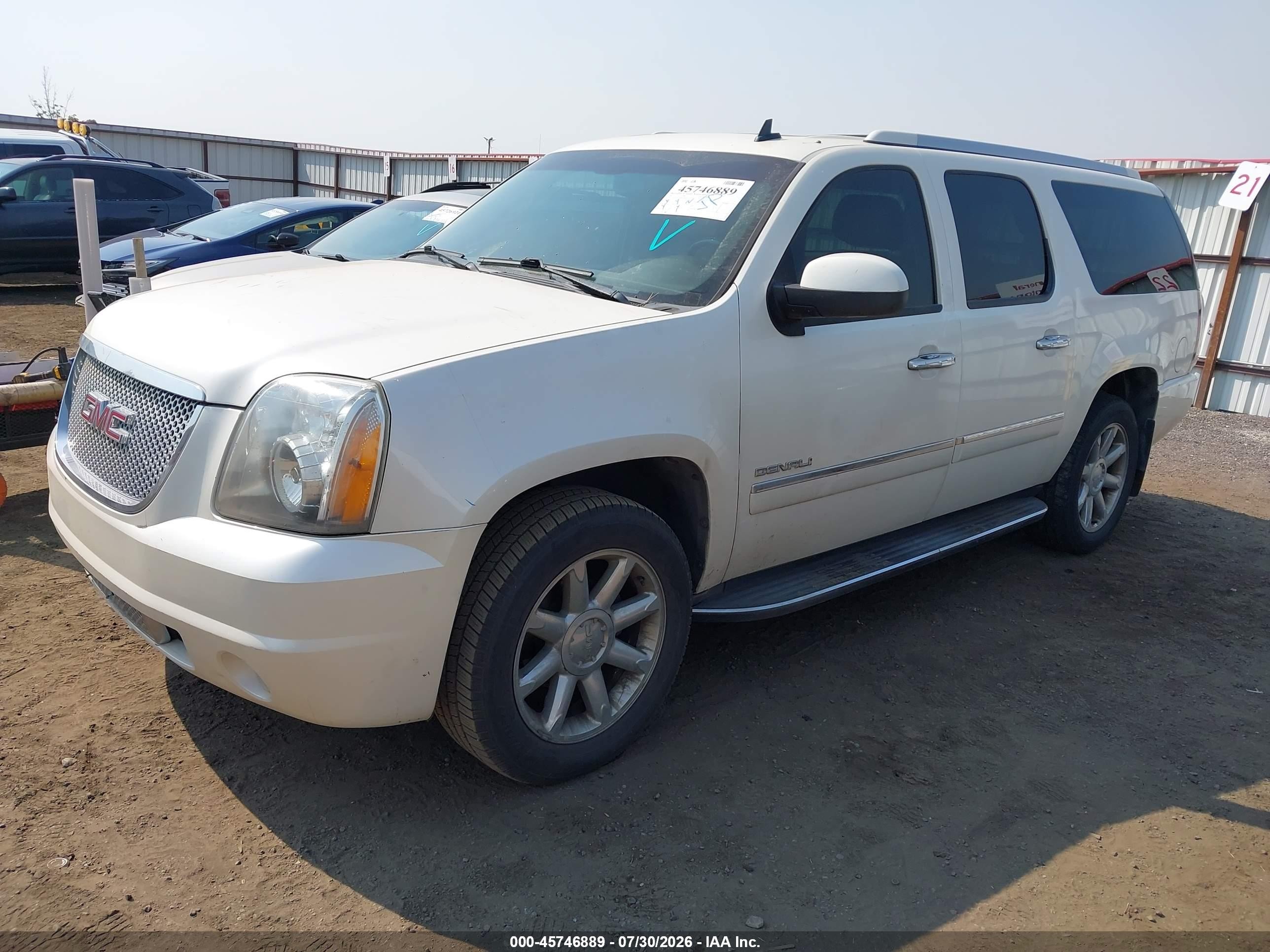 2011 Gmc Yukon Xl 1500 Denali White vin: 1GKS2MEF4BR299843