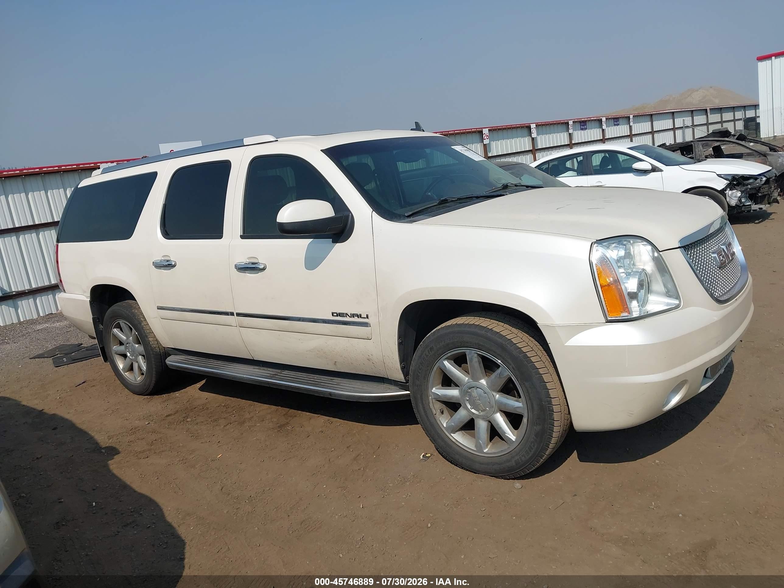 2011 Gmc Yukon Xl 1500 Denali White vin: 1GKS2MEF4BR299843